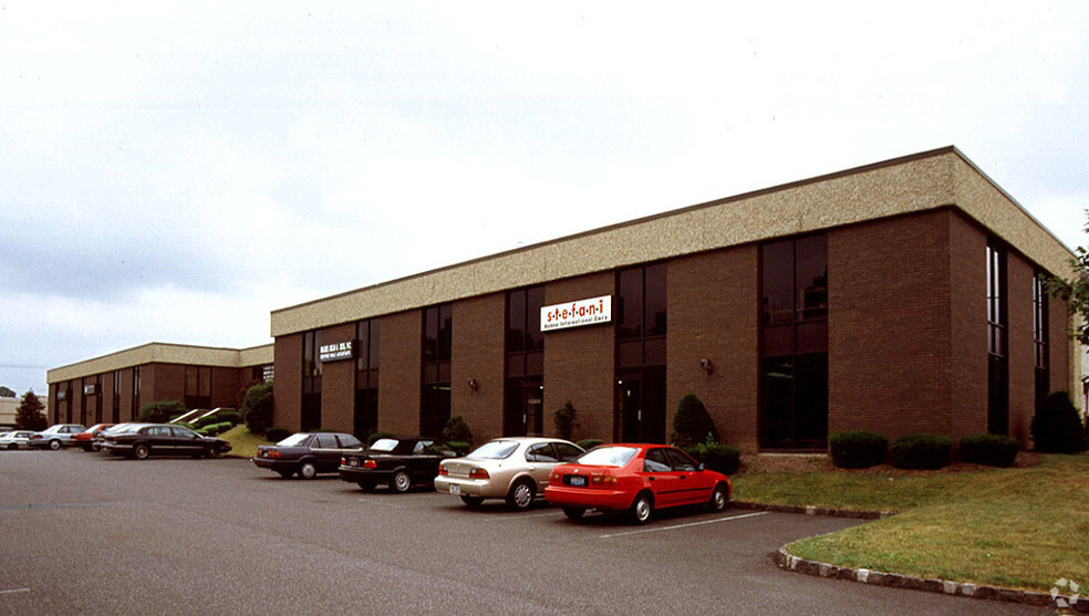 400 South Ave, Middlesex, NJ for lease - Building Photo - Image 1 of 8