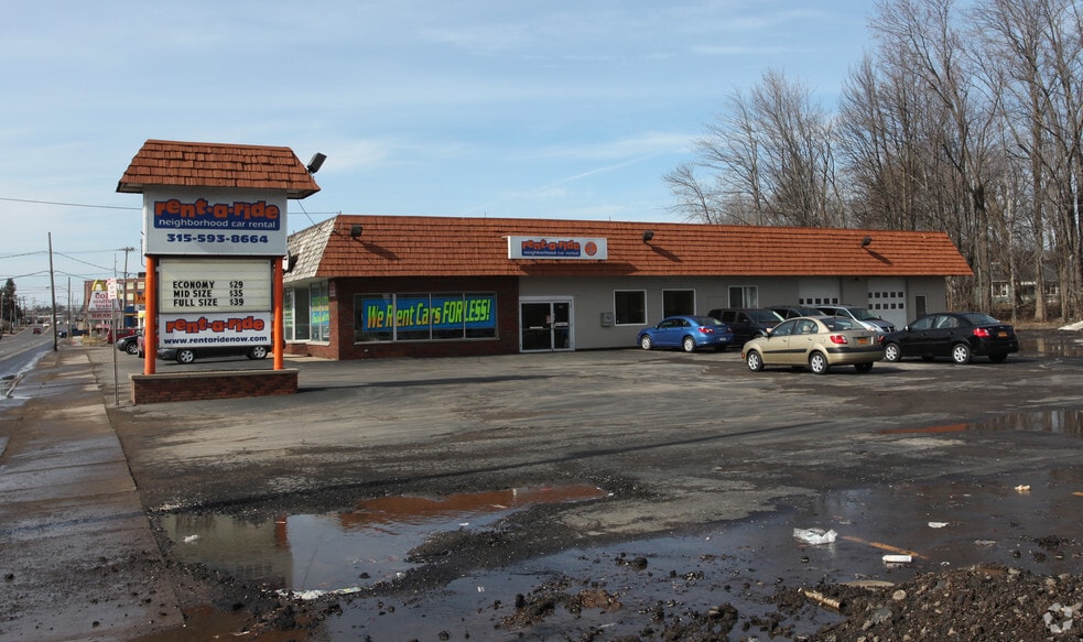 805 S 4th St, Fulton, NY for sale - Primary Photo - Image 1 of 1