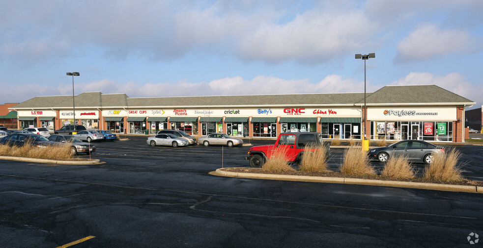 417 W IL Route 173, Antioch, IL for lease - Building Photo - Image 2 of 3