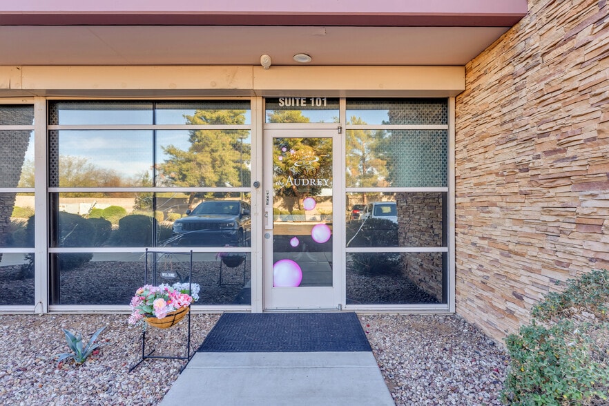 9299 W Olive Ave, Peoria, AZ for lease - Building Photo - Image 3 of 6