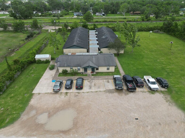 401 E Texas St, Brazoria, TX for sale - Primary Photo - Image 1 of 1