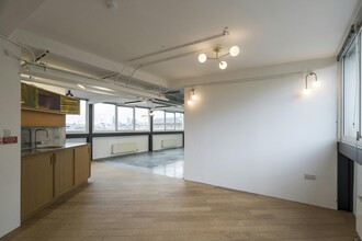 72-82 Rosebery Ave, London for lease Interior Photo- Image 2 of 15