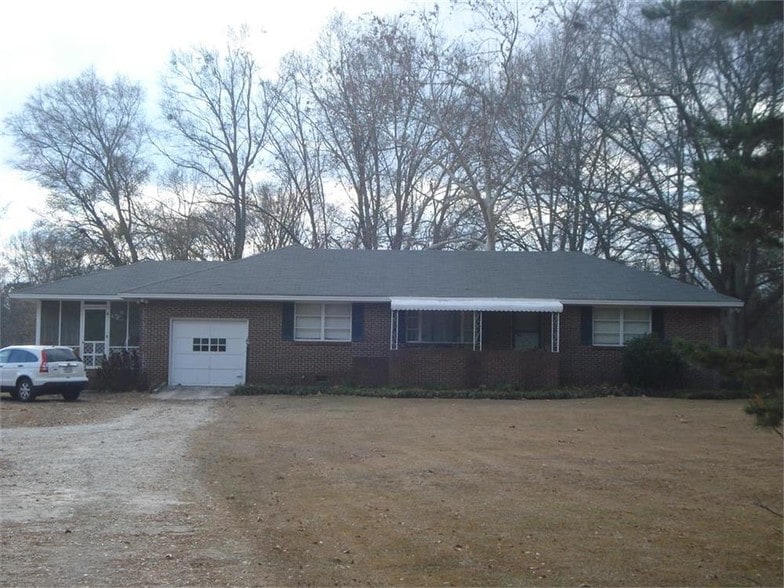 4681 Salem Rd, Covington, GA 30016