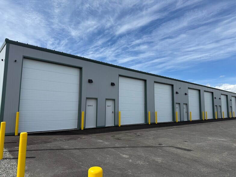 6155 Mountain Heather Way, Wasilla, AK for sale - Building Photo - Image 1 of 1