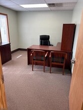 45 Brant Ave, Clark, NJ for lease Interior Photo- Image 2 of 7