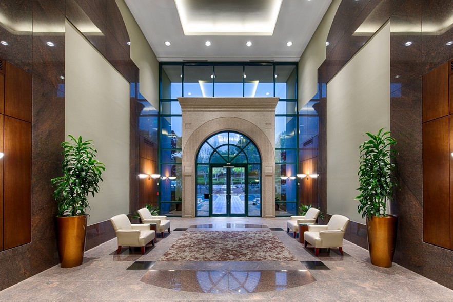 4800 North Point Pky, Alpharetta, GA for lease - Lobby - Image 3 of 12