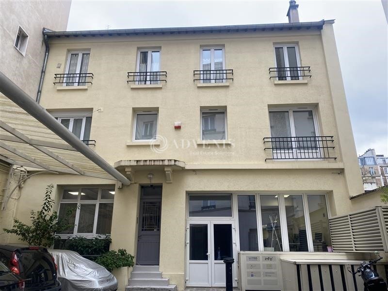 Office in Paris for lease Building Photo- Image 1 of 8