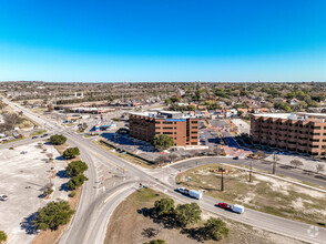 8940 Fourwinds Dr, San Antonio, TX - aerial  map view