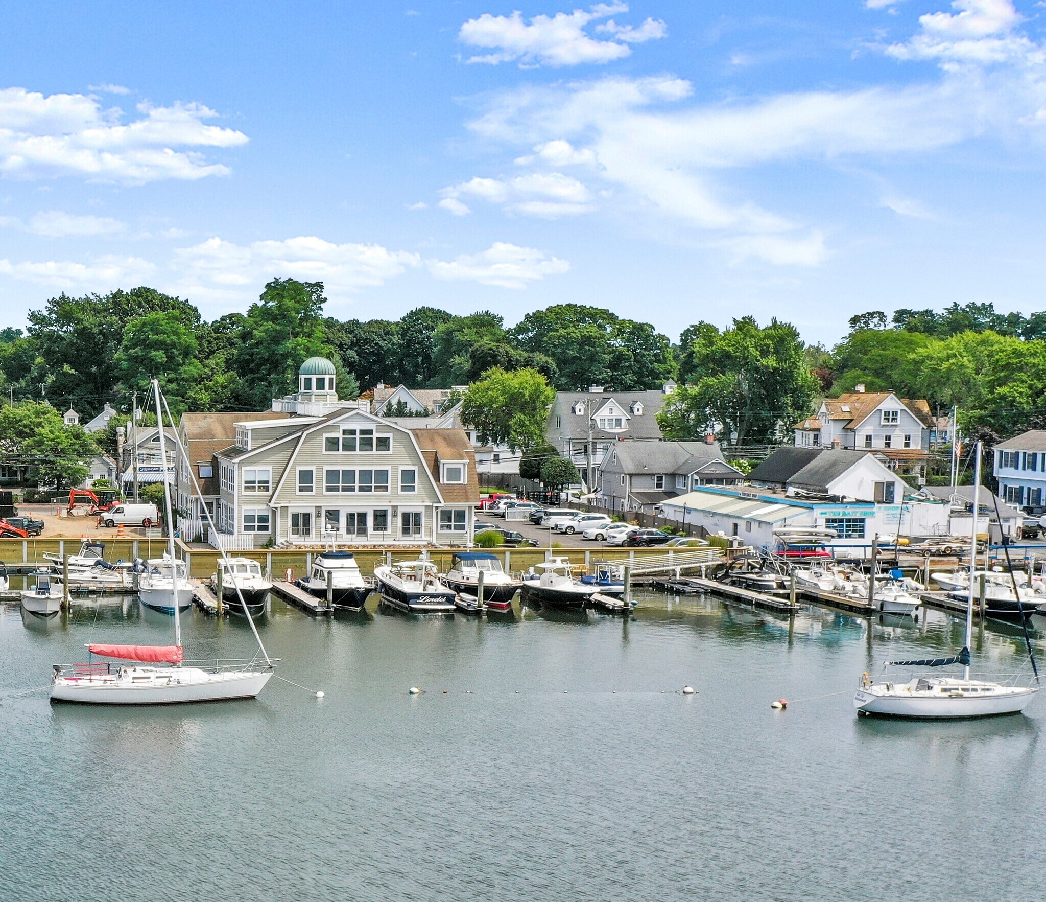 105 Rowayton Ave, Norwalk, CT 06853 Office for Lease