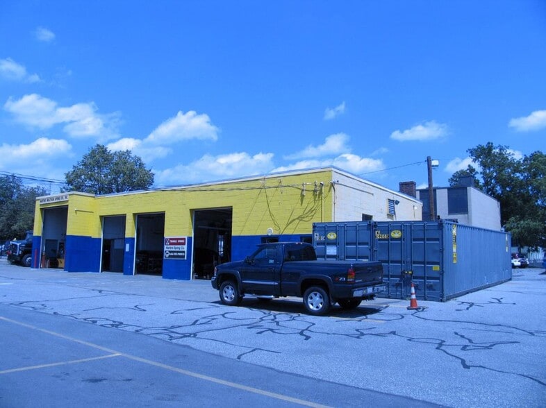 19 Music Hall Ave, Waltham, MA for sale - Primary Photo - Image 1 of 10