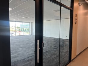 1960 Kimball Ave, Manhattan, KS for lease Interior Photo- Image 1 of 4