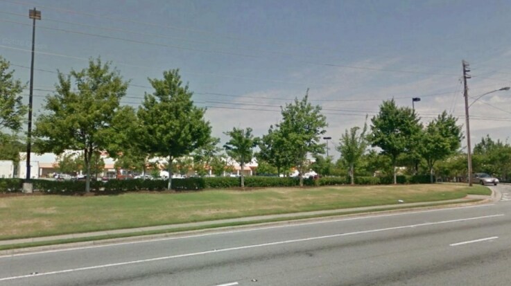 4136 Jimmy Carter Blvd, Norcross, GA for sale Primary Photo- Image 1 of 1