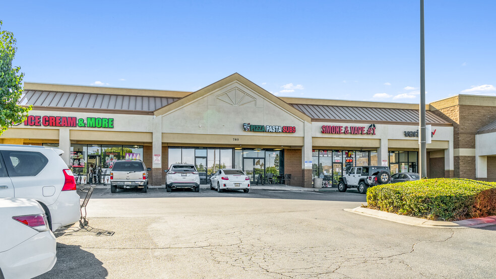 785 Tucker Rd, Tehachapi, CA for lease - Building Photo - Image 1 of 10