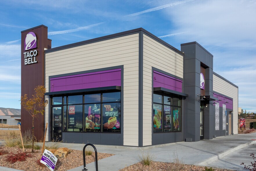 405 HWY 5 SOUTH, Versailles, MO 65084