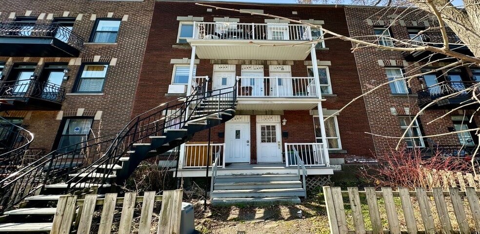 1444-1454 Rue Vimont, Montréal, QC for sale - Building Photo - Image 1 of 1