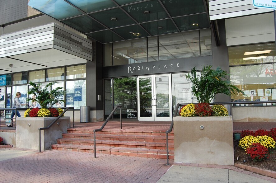 2000 Hamilton St, Philadelphia, PA for lease - Building Photo - Image 2 of 7