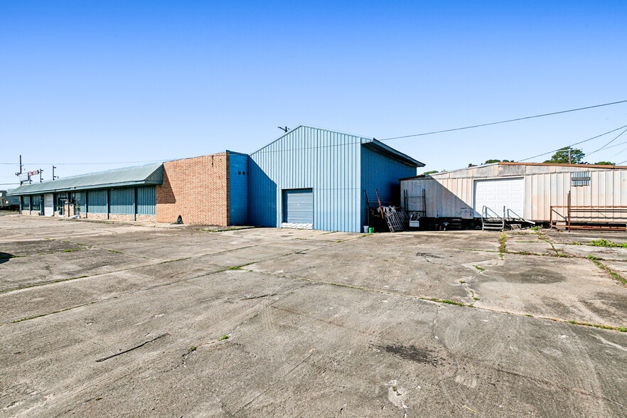 7777 Saint Bernard Hwy, Arabi, LA for sale - Building Photo - Image 2 of 12