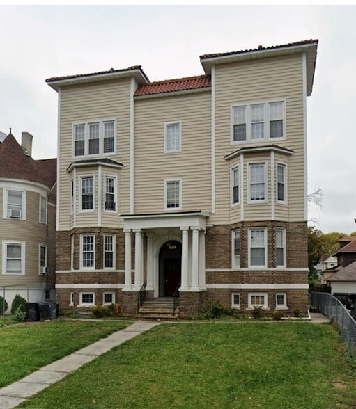84 Carnegie Ave, East Orange, NJ for sale - Building Photo - Image 1 of 1