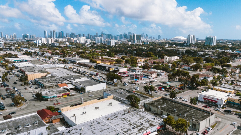 2205 NW 20th St, Miami, FL for lease - Aerial - Image 3 of 25
