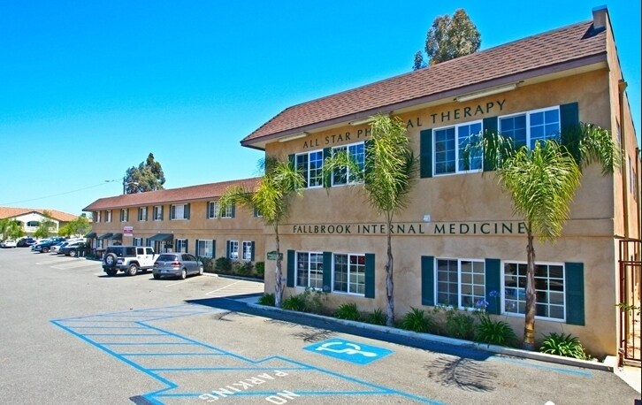 577-595 E Elder St, Fallbrook, CA for sale Building Photo- Image 1 of 1