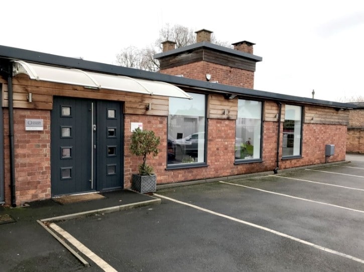 Springfield Rd, Uttoxeter for sale - Primary Photo - Image 1 of 1