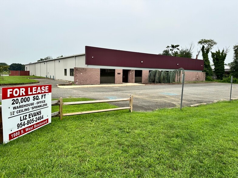 1980 S West Blvd, Vineland, NJ for lease - Building Photo - Image 1 of 52