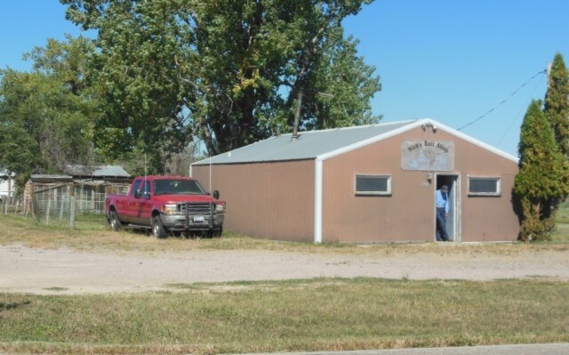 200 Box Elder Rd W, Box Elder, SD for sale Primary Photo- Image 1 of 1