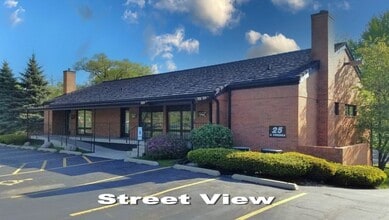 25 S Virginia St, Crystal Lake, IL for lease Building Photo- Image 1 of 10
