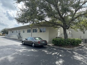 351 N Leonard Blvd, Lehigh Acres, FL for lease Building Photo- Image 2 of 6