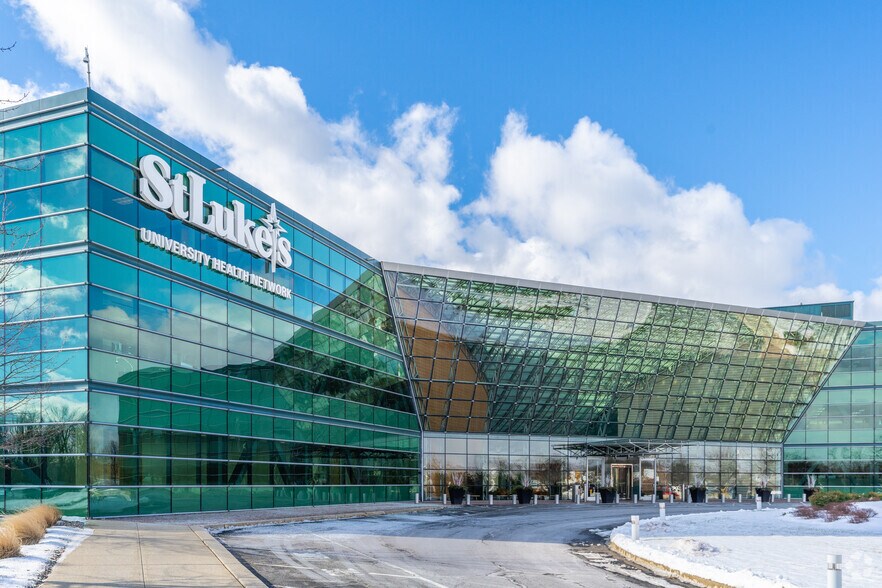 1110 American Pky NE, Allentown, PA 18109