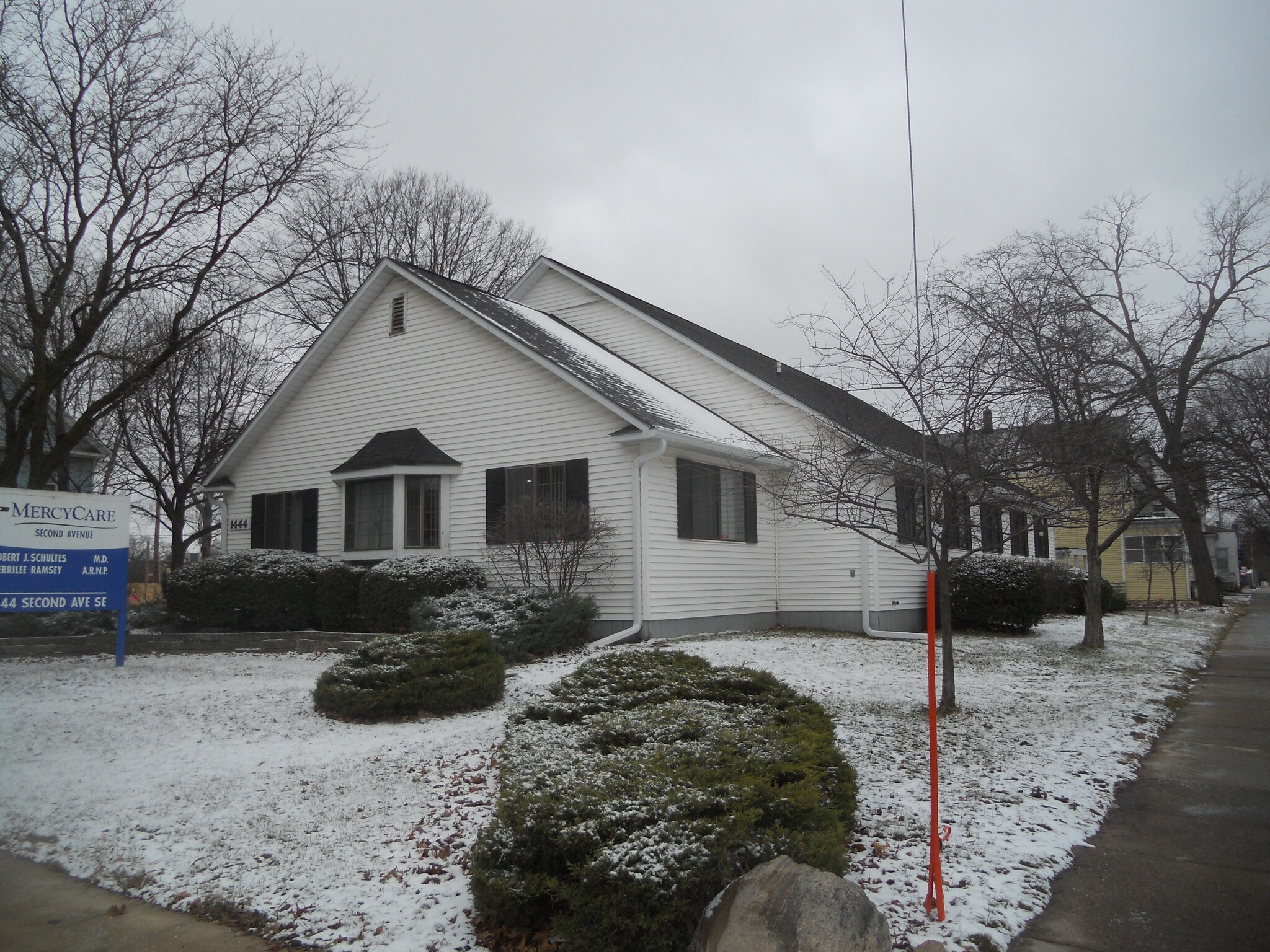 1444 2nd Ave SE, Cedar Rapids, IA for sale Building Photo- Image 1 of 1