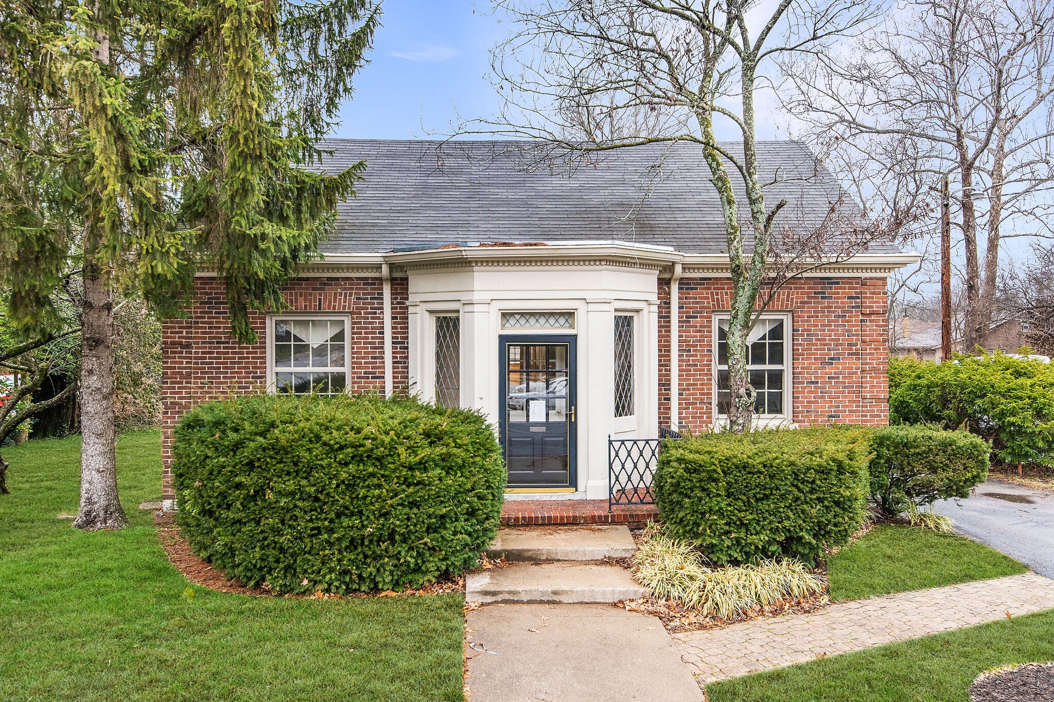 1807 Nicholasville Rd, Lexington, KY for sale Building Photo- Image 1 of 1