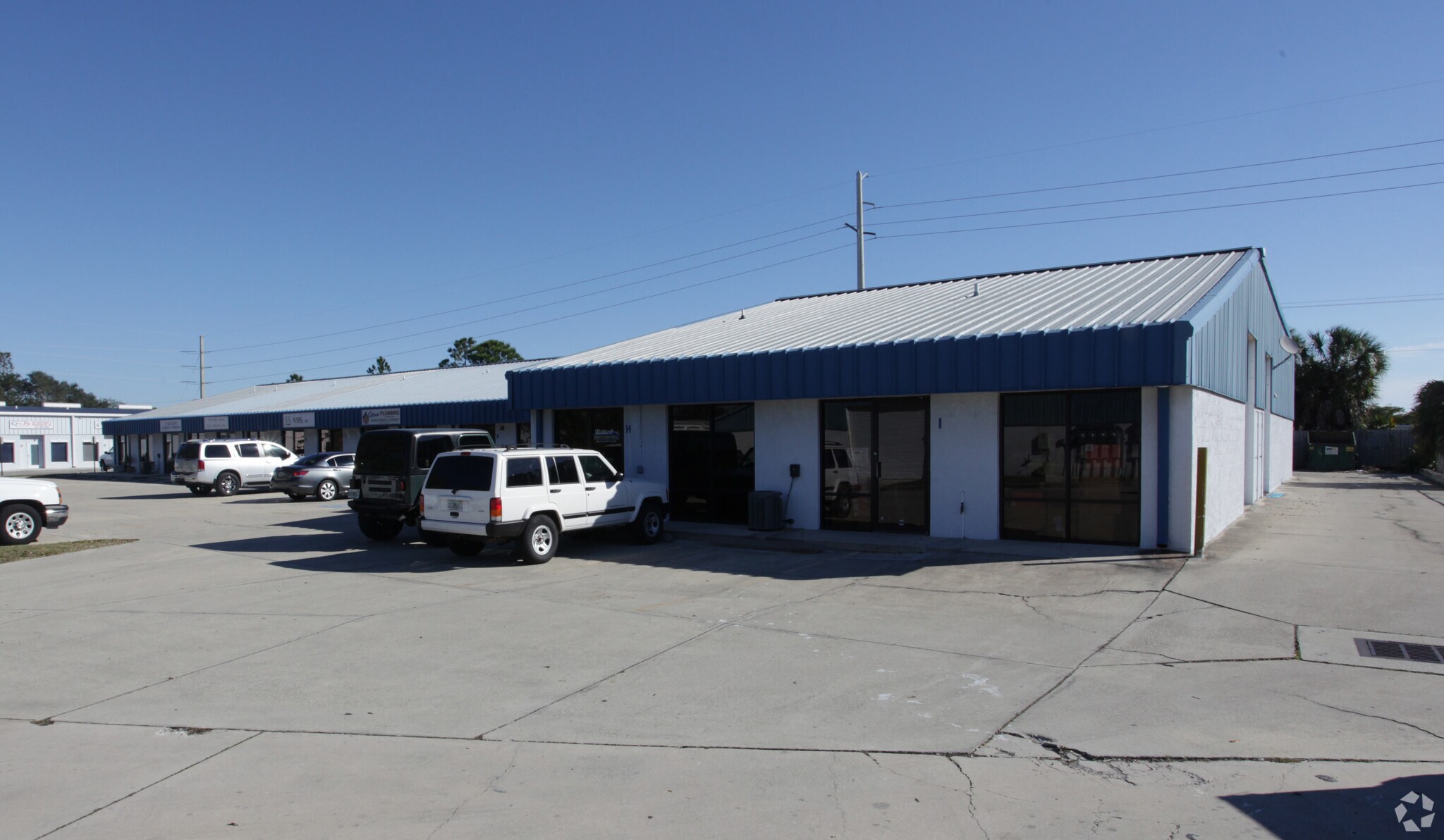 125 Corporation Way, Venice, FL for sale Primary Photo- Image 1 of 1