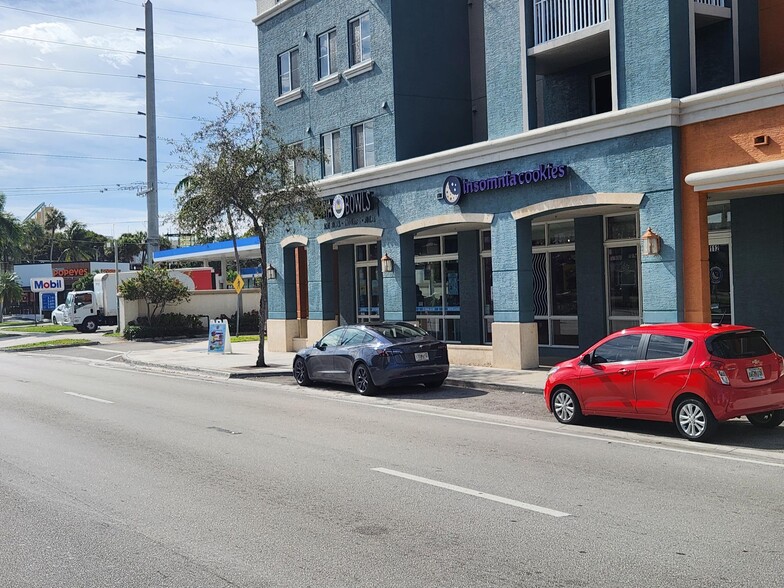 6620 SW 57th Ave, Miami, FL for lease - Building Photo - Image 2 of 4