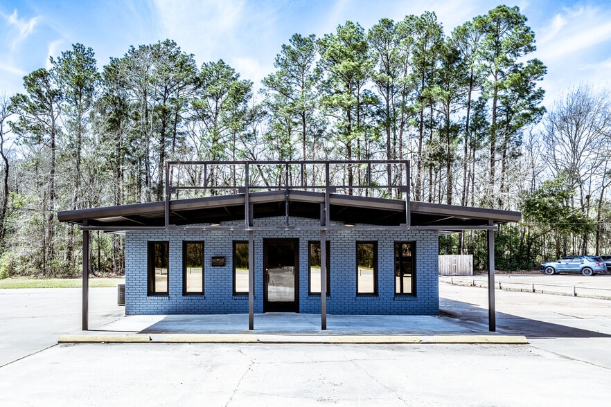 407 S Home St, Corrigan, TX for sale - Building Photo - Image 1 of 35