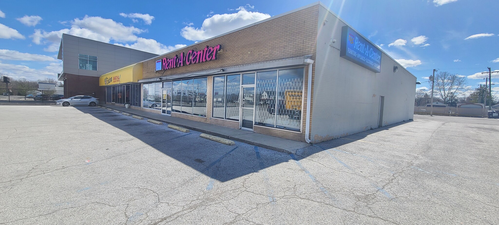 5411 W Washington St, Indianapolis, IN for sale Building Photo- Image 1 of 5