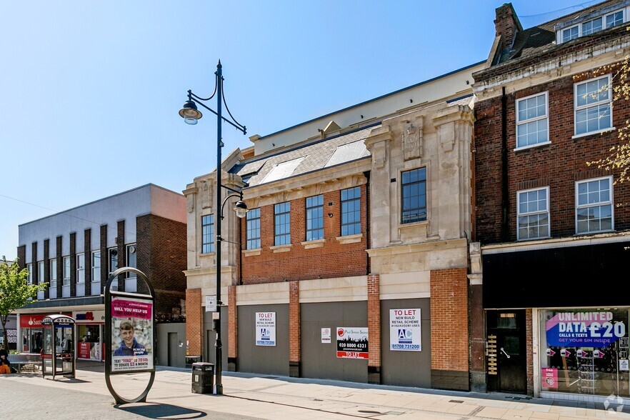 64 South St, Romford for lease - Primary Photo - Image 1 of 1