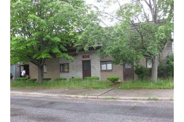 510 Manhattan Ave, West Babylon, NY for sale - Building Photo - Image 3 of 3