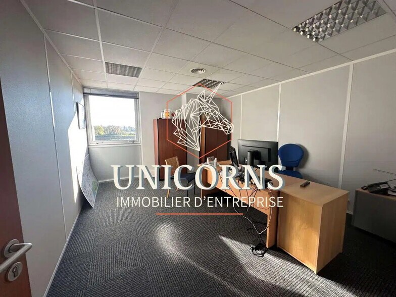 Office in Quint-Fonsegrives for lease - Interior Photo - Image 2 of 6