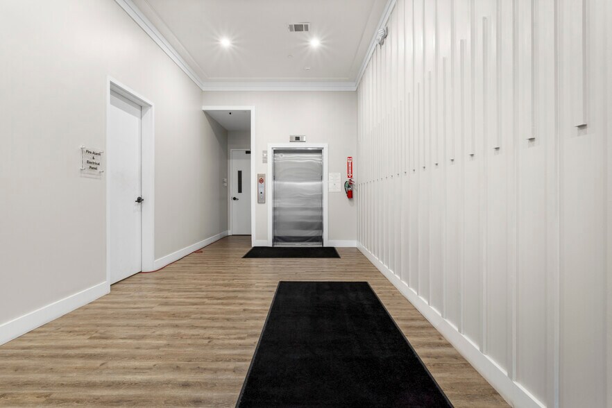 13334 Seaway Rd, Gulfport, MS for lease - Building Photo - Image 3 of 26