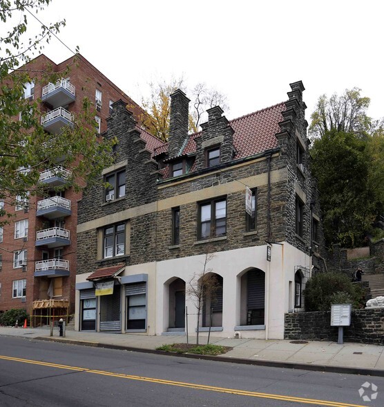 1 Riverdale Ave, Bronx, NY for lease - Primary Photo - Image 2 of 3