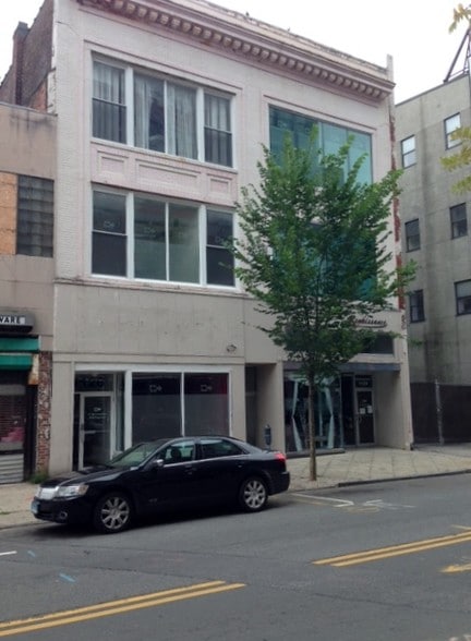 1126 Main St, Bridgeport, CT for lease - Other - Image 1 of 11