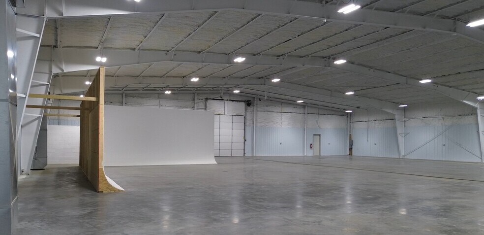 3141 E Outer Rd, Scott City, MO for sale - Building Photo - Image 3 of 5