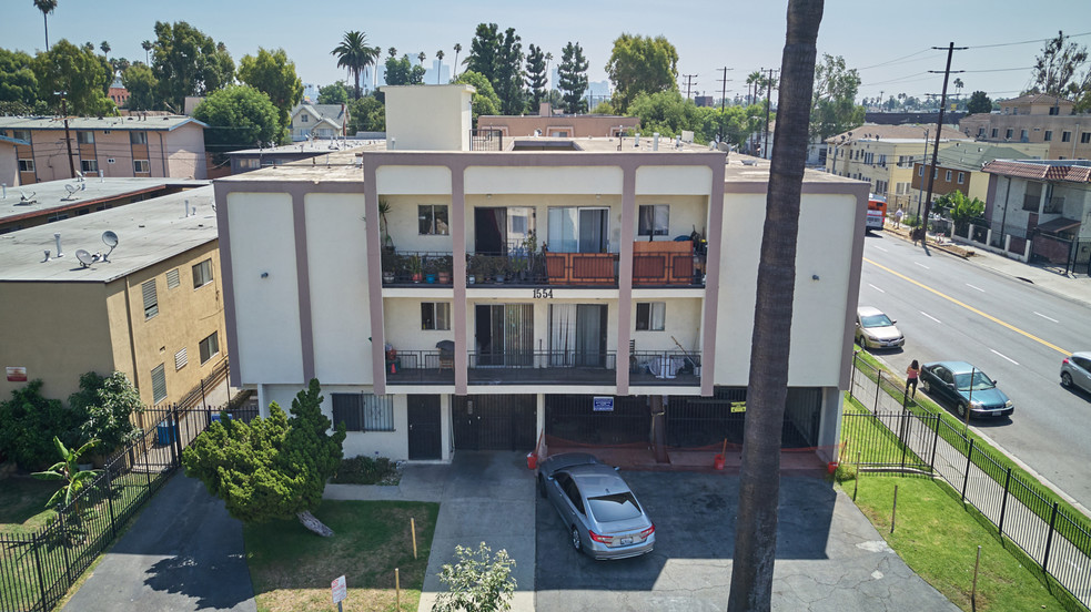 Multifamily in Los Angeles, CA for sale - Building Photo - Image 1 of 1