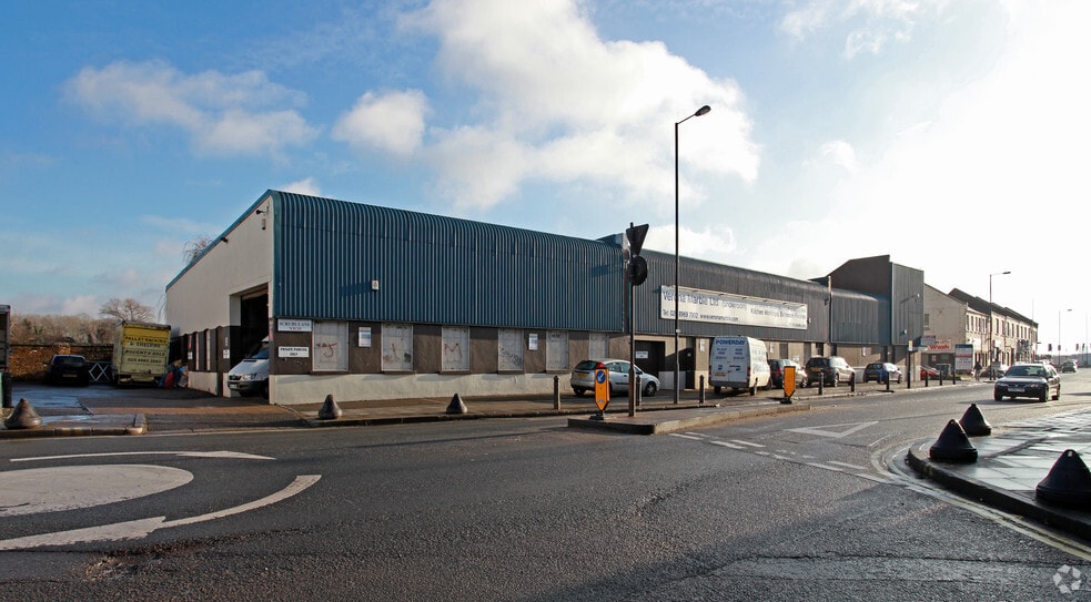 101-113 Scrubs Ln, London for lease - Building Photo - Image 3 of 3