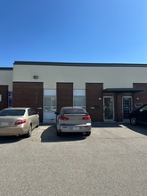 120 Midwest Rd, Toronto, ON for lease Building Photo- Image 2 of 3