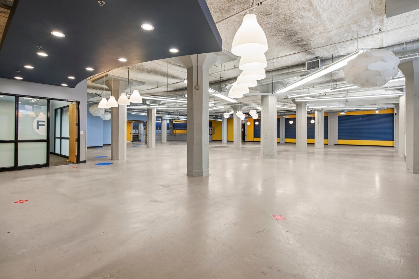 718 Washington Ave N, Minneapolis, MN 55401 - Unit 101 -  - Interior Photo - Image 1 of 20