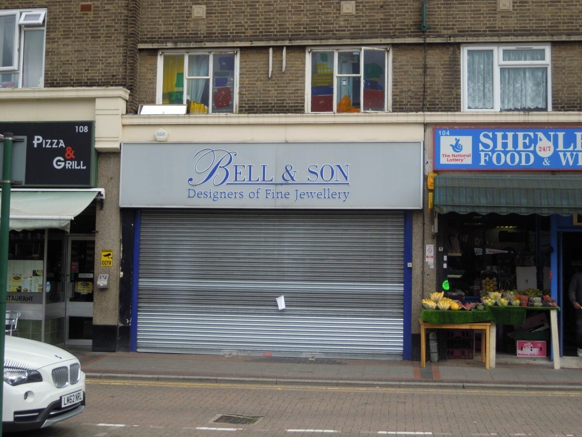 106 Shenley Rd, Borehamwood, HRT WD6 1EB