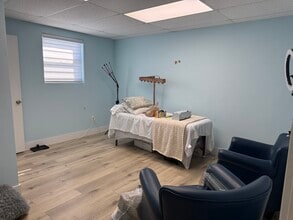 14101-14115 S Dixie Hwy, Palmetto Bay, FL for lease Interior Photo- Image 1 of 4