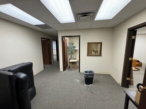 2055 S Oneida St, Denver, CO for lease Interior Photo- Image 1 of 8